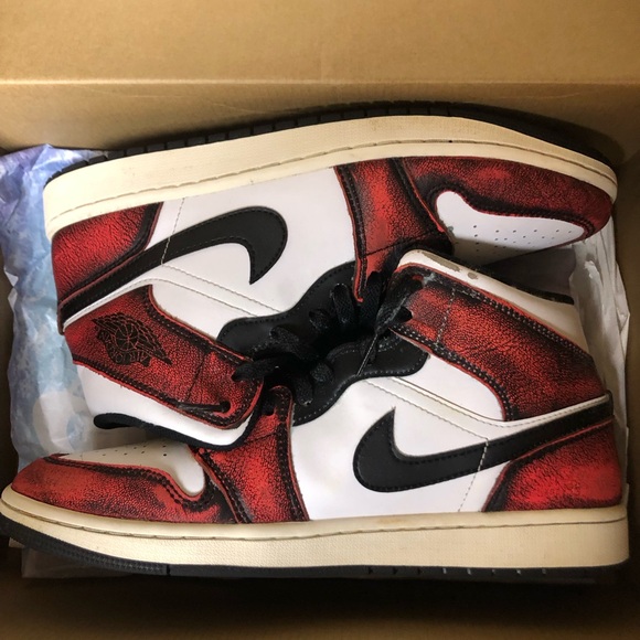 Jordan Other - Nike Air Jordan 1 Mid Wear-Away